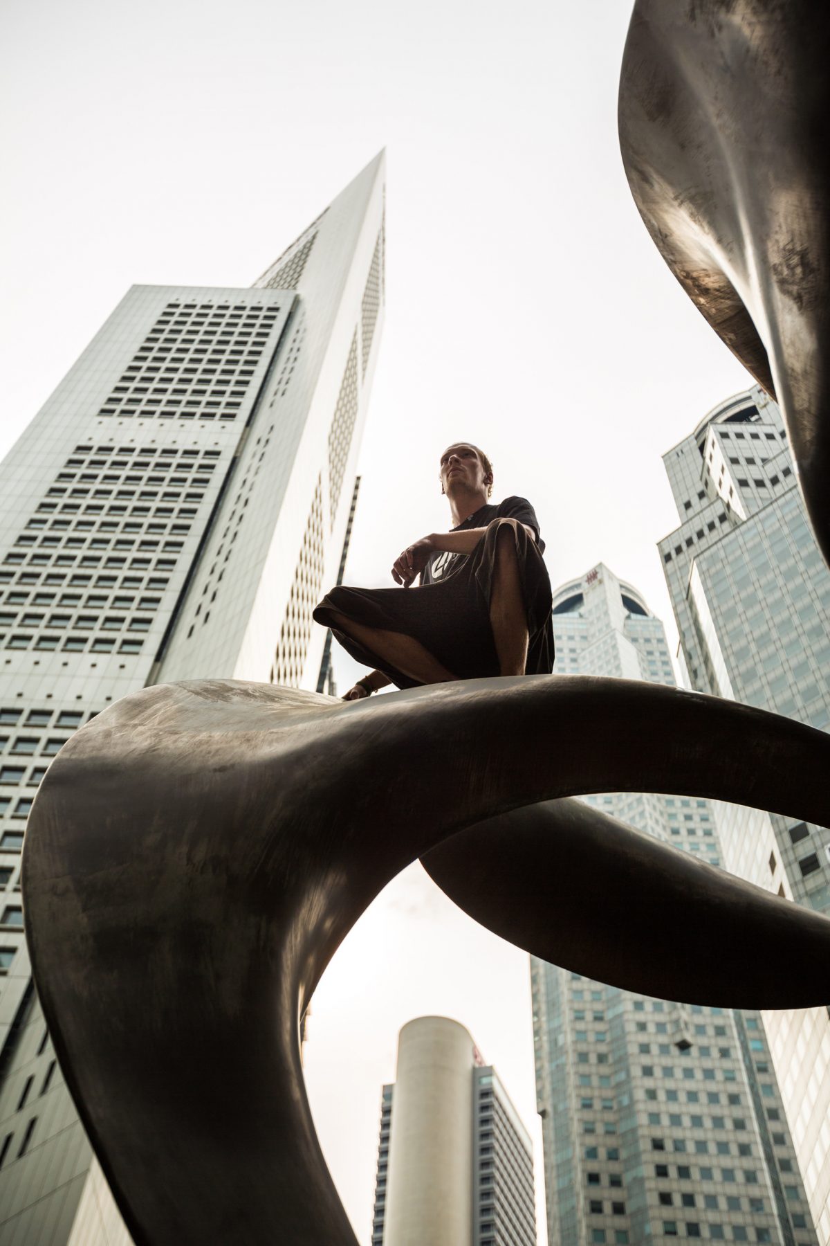 Scott Bass - Travel and Parkour in Singapore 21
